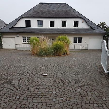 Wohnen Im Souterrain Einer Villa Herdecke Exteriör bild