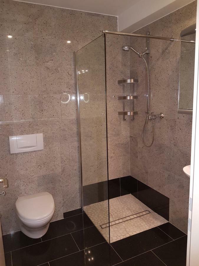 Wohnen Im Souterrain Einer Villa Herdecke Exteriör bild