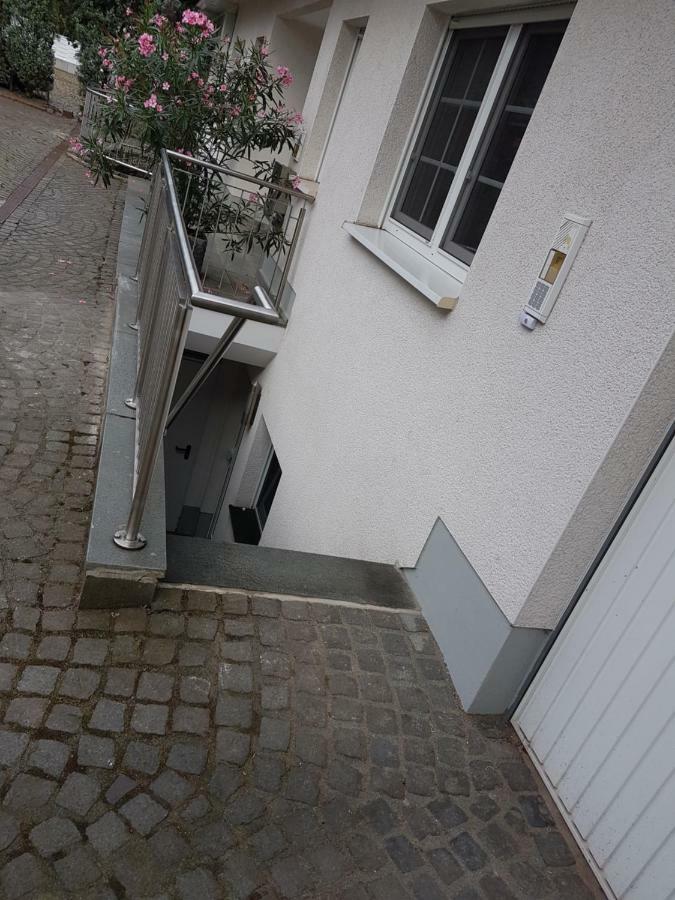 Wohnen Im Souterrain Einer Villa Herdecke Exteriör bild